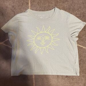 American eagle cropped sun tshirt